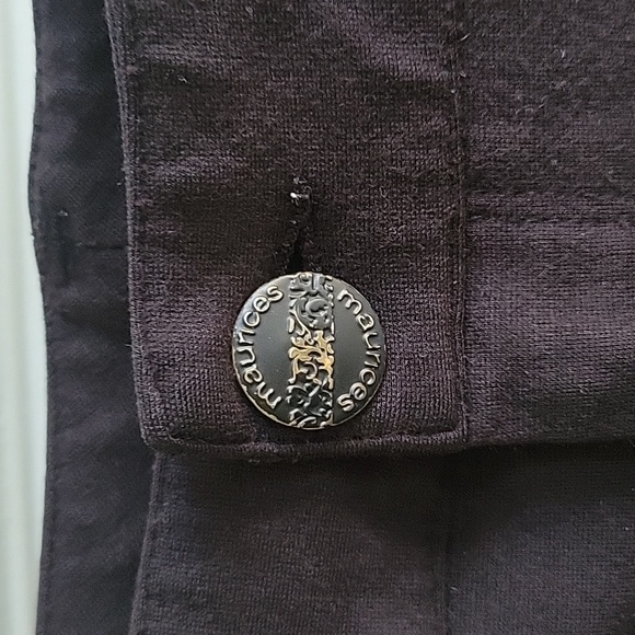 Maurice's black cuffed shorty shorts, 3" inseam - Picture 2 of 6